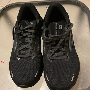 Brooks adrenaline 22 womens 9D